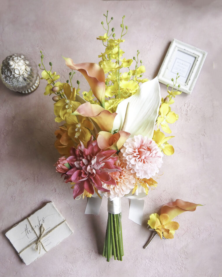 アーティフィシャルフラワー造花ブーケ